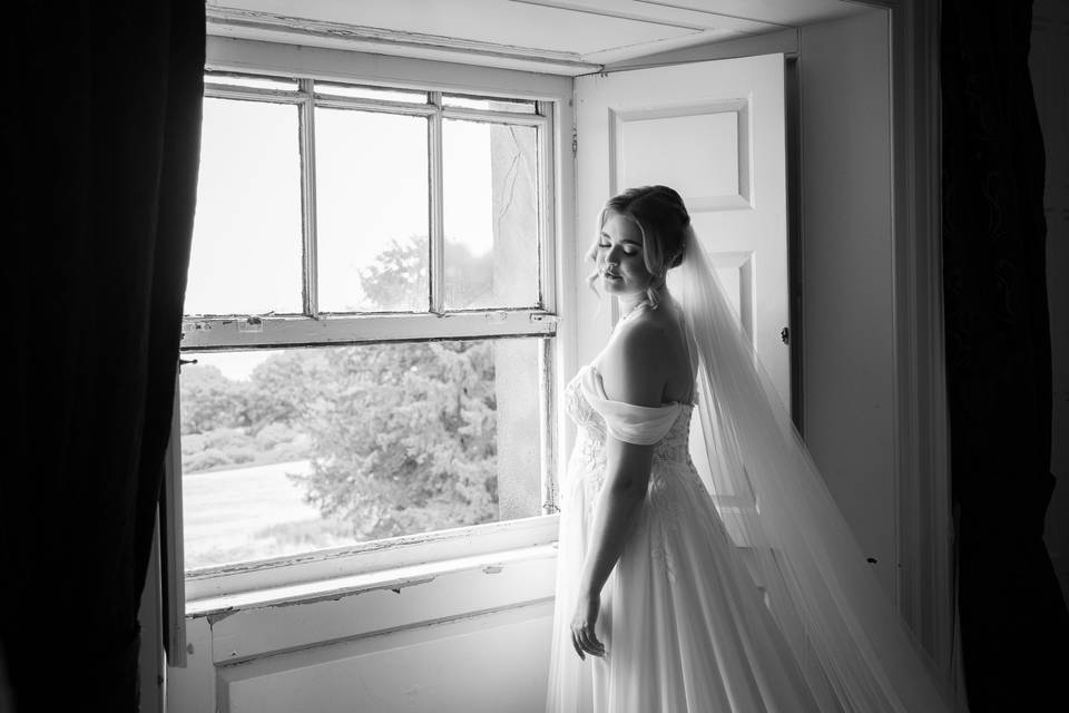 Bride before first look