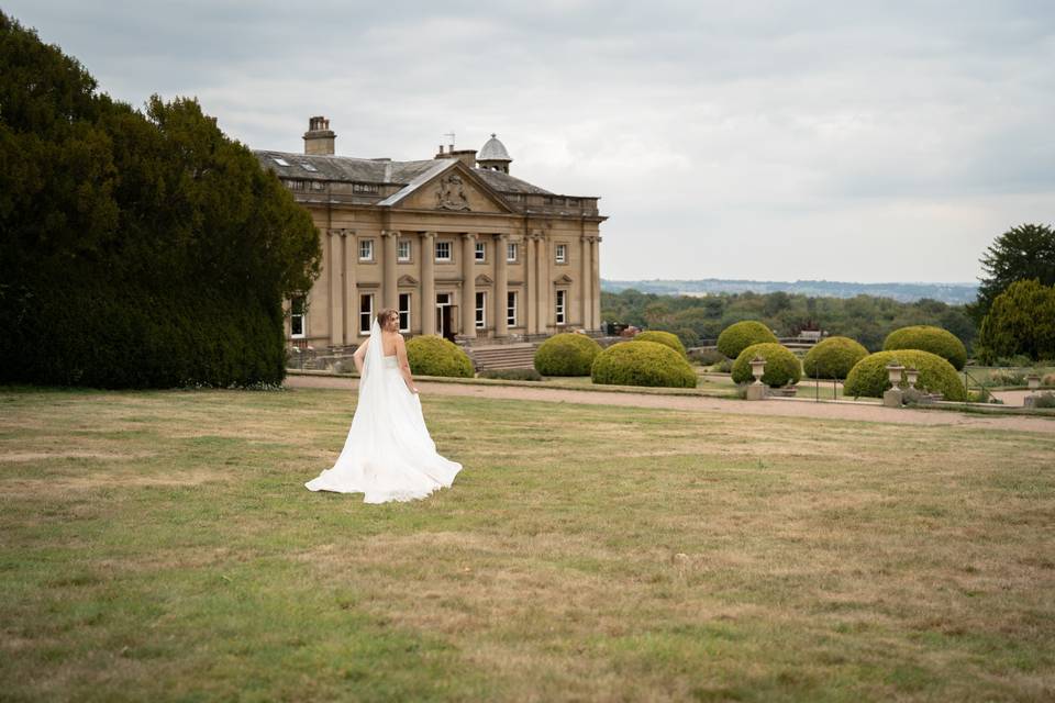 Runaway bride