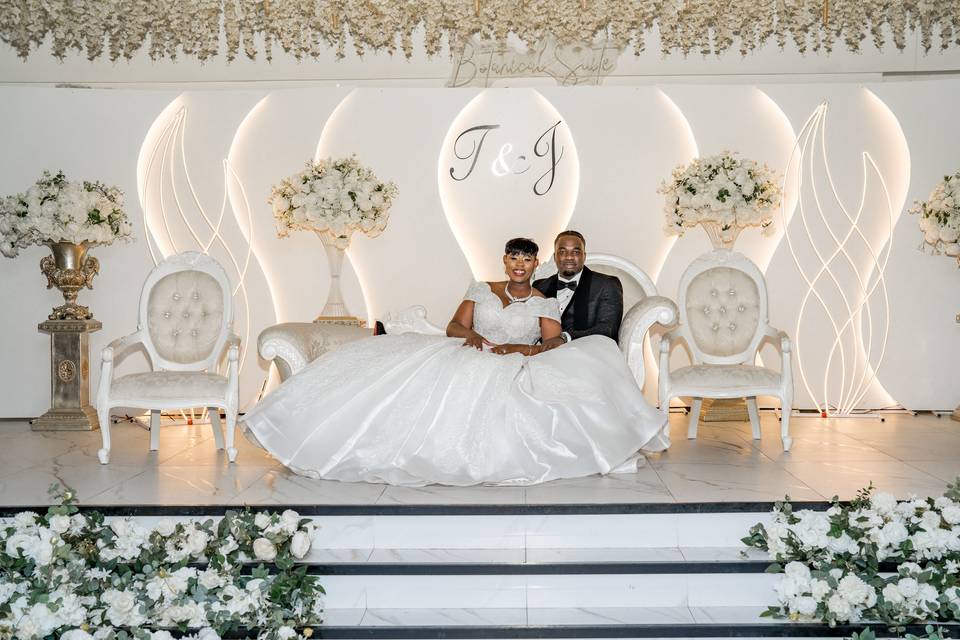 Bride & Groom centre stage