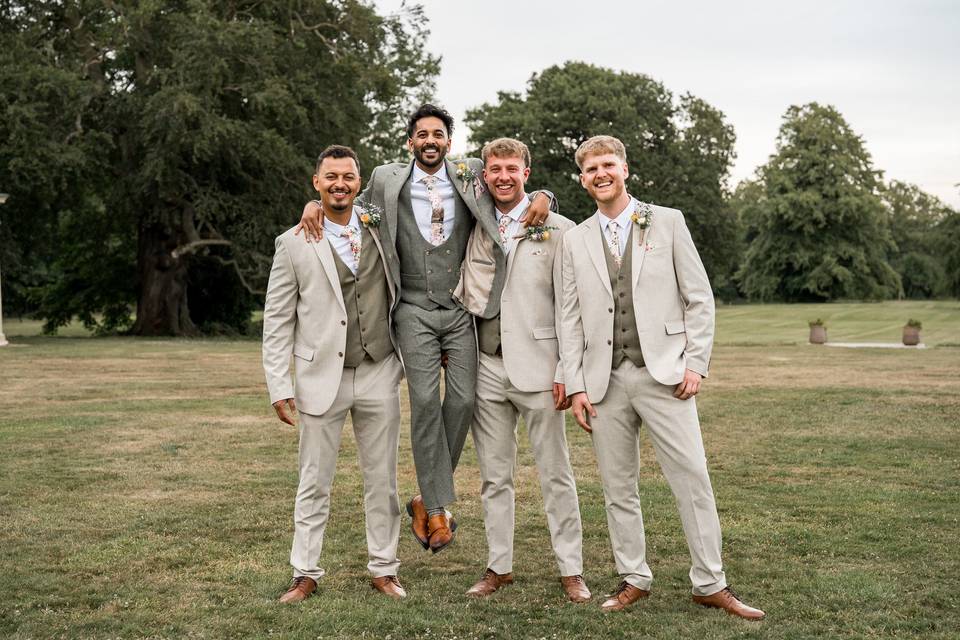 Fun lift the groom