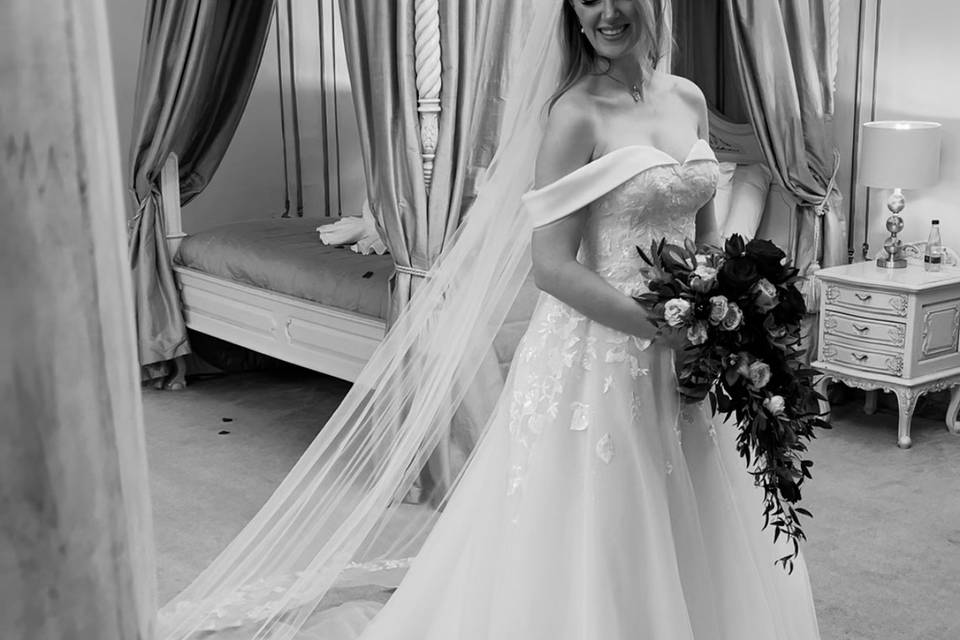 The dress!