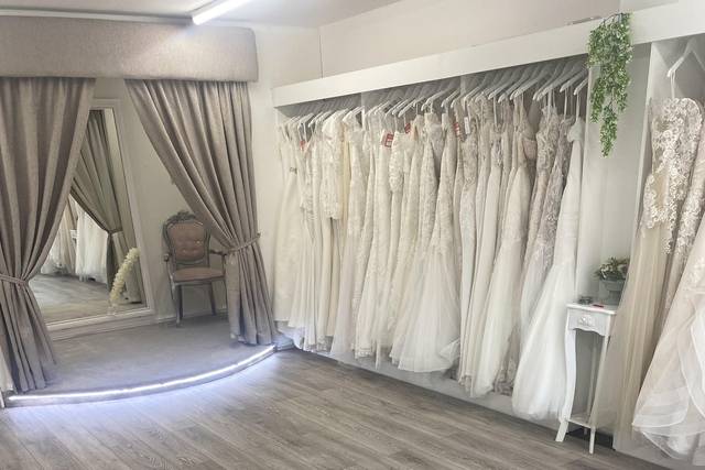 Trudy smith bridal outlet boutique