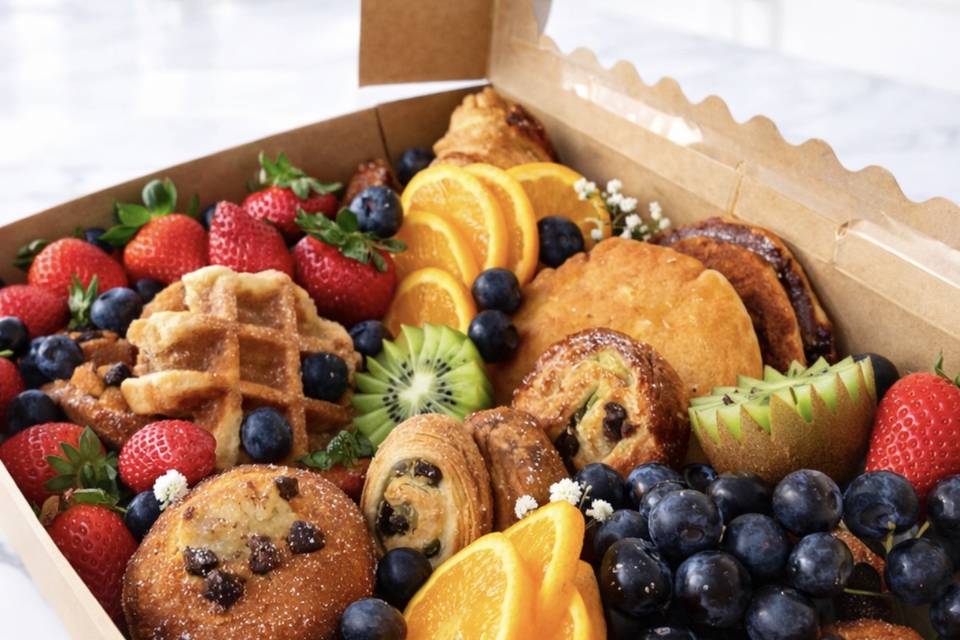 Breakfast box