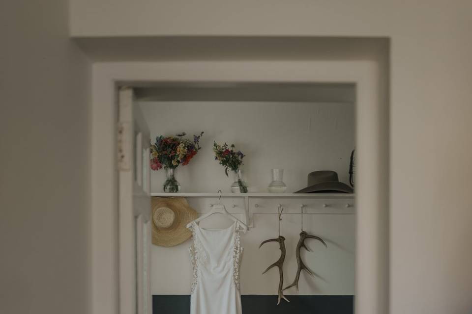 Details, wedding dress at prep