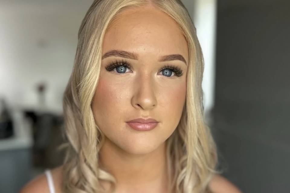 Bridesmaid makeup ✨