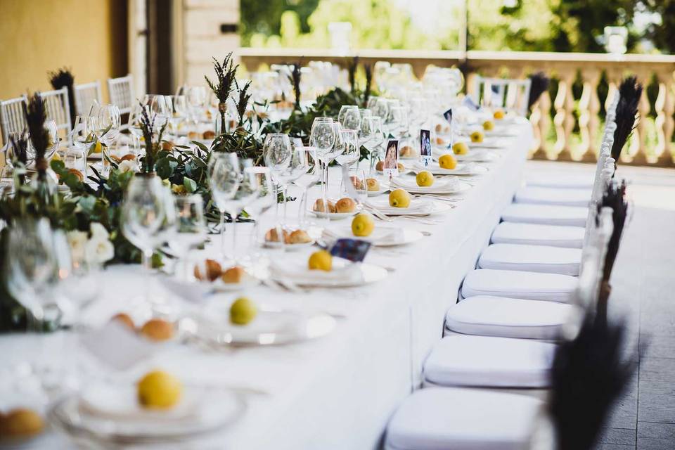 Lemon table setting