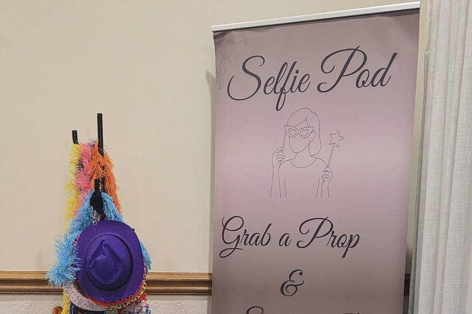 Selfie Pod