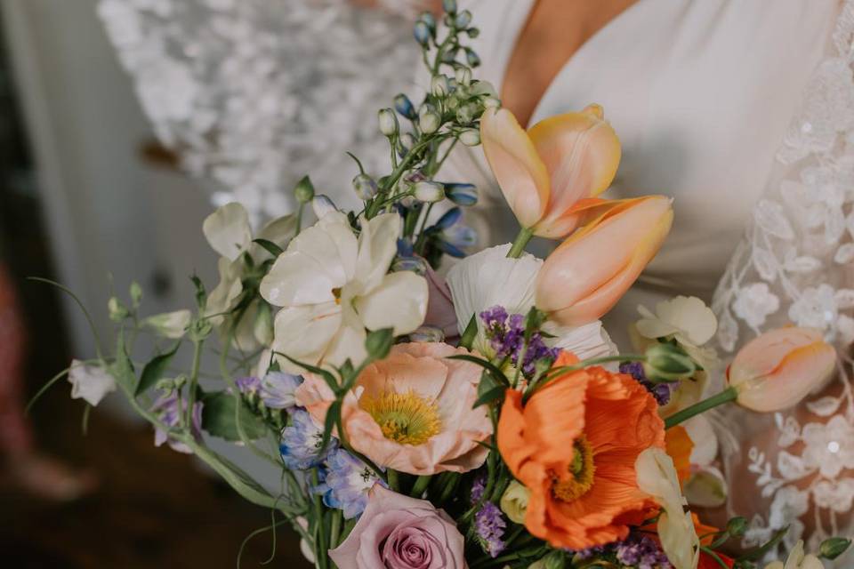 Colourful spring bouquet