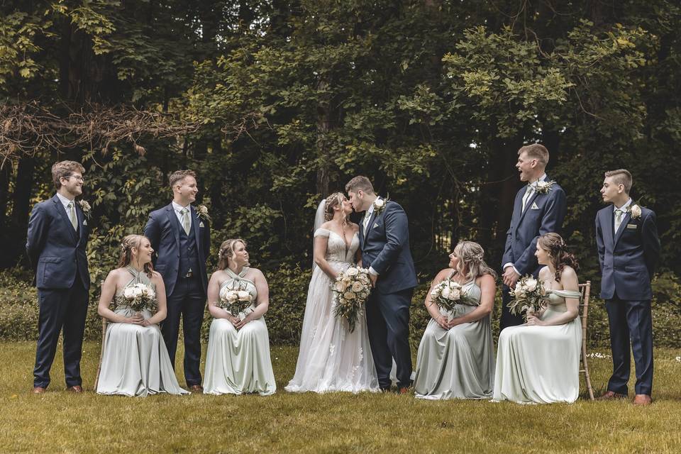 Posed bridal group portrait