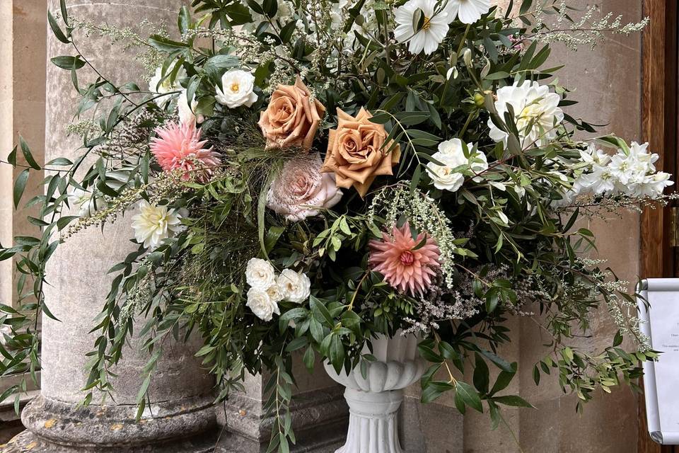Pedestal perfect