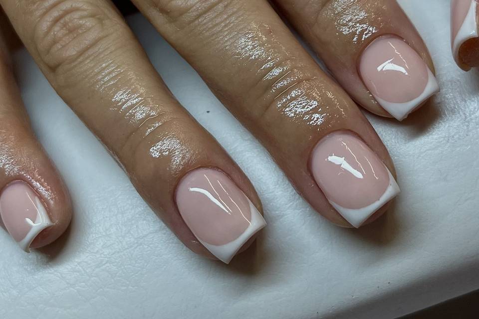 Classic French tip BIAB