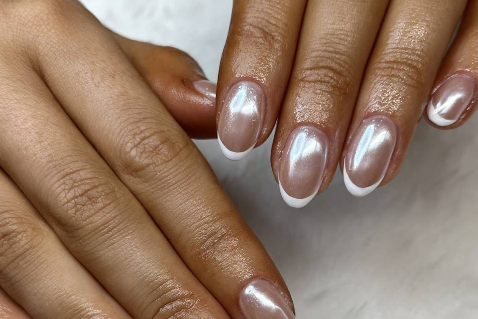 Glazed French tip biab