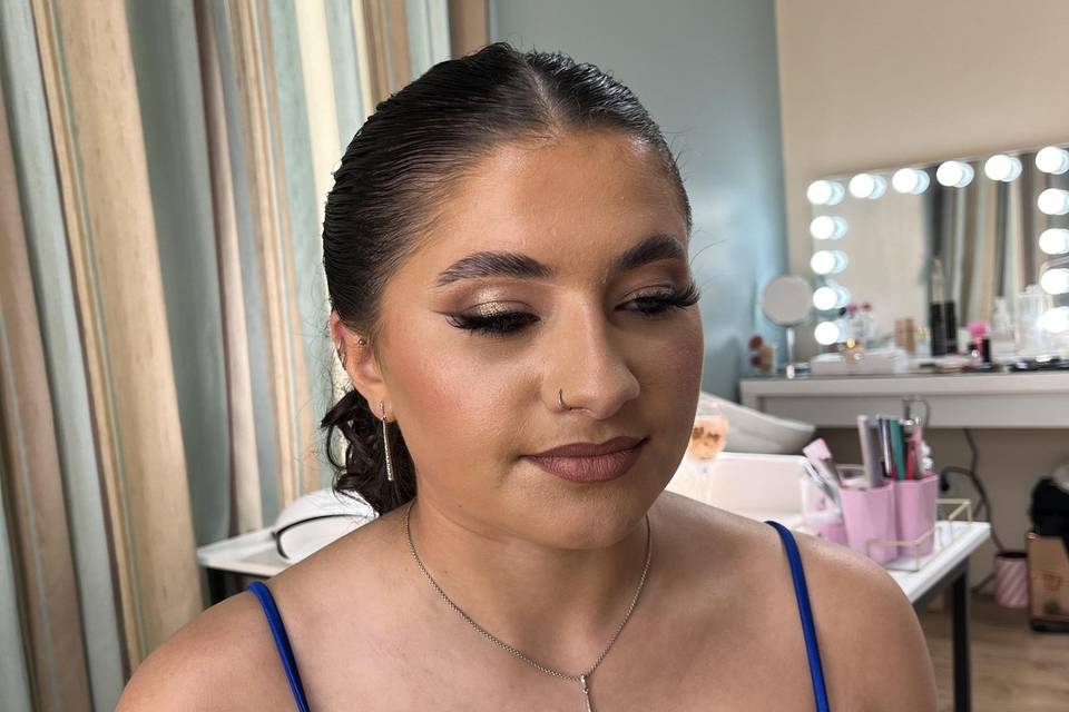 Bronzey winged out glam