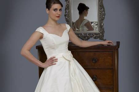 Bridalwear Shop Cutting Edge Brides 13