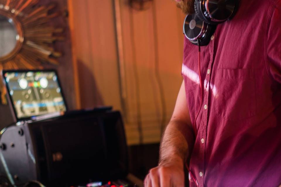 Bar/ Venue