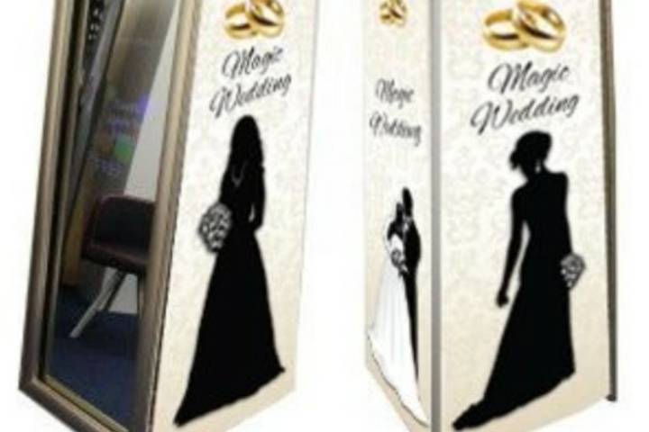 Wedding style Magic Mirror