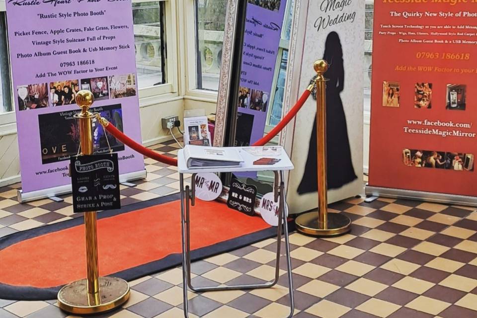 Teesside Magic Mirror & Photo Booths