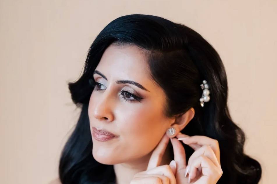 Lucy Annetts Makeup Artist