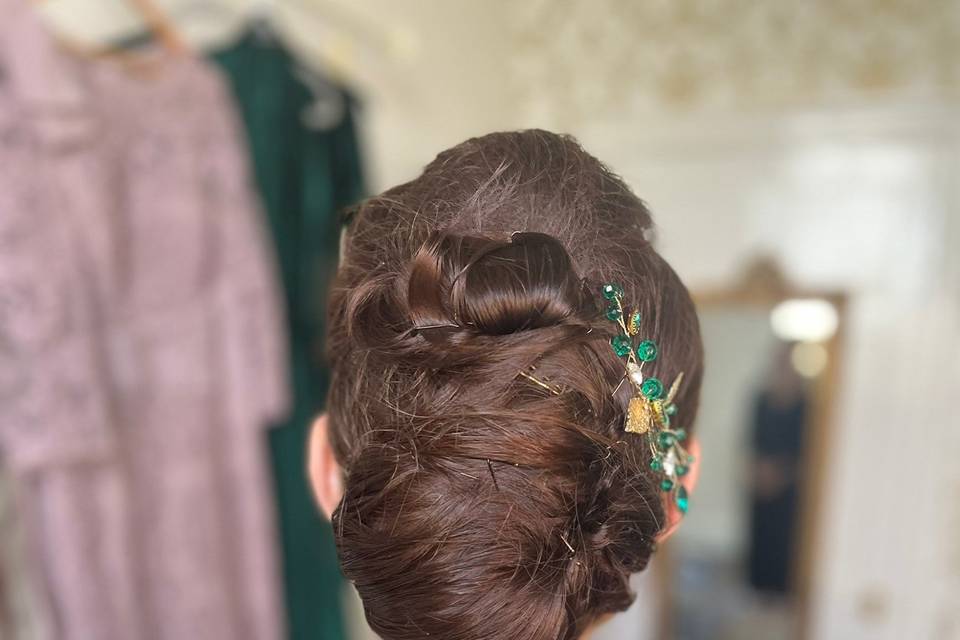Elegant bridesmaid hair