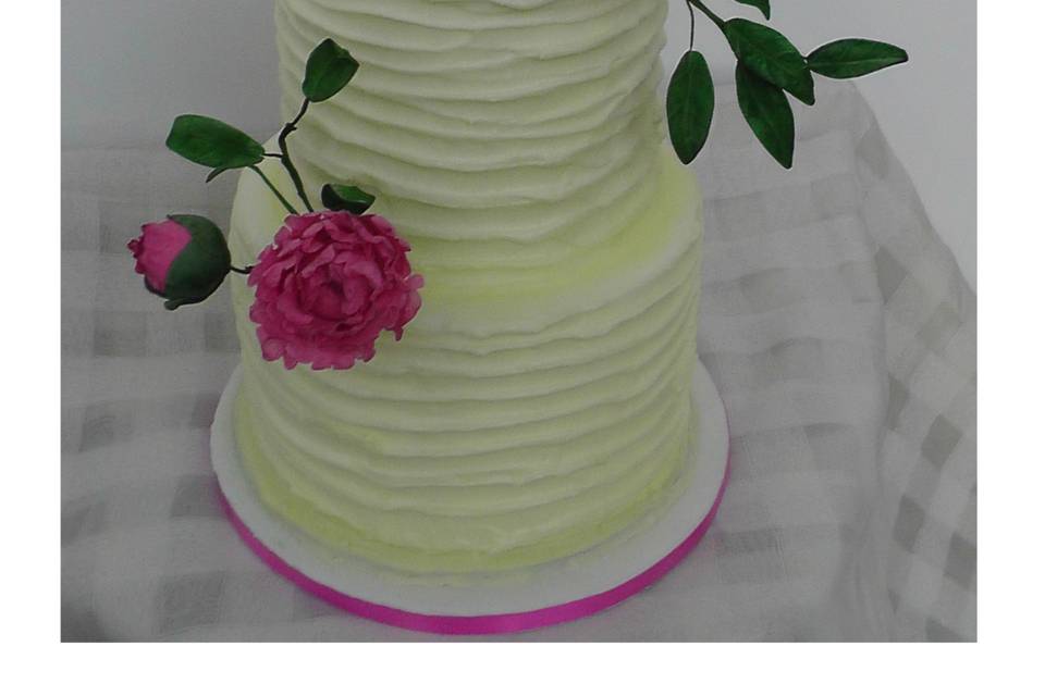 Textured cake with pink peonys