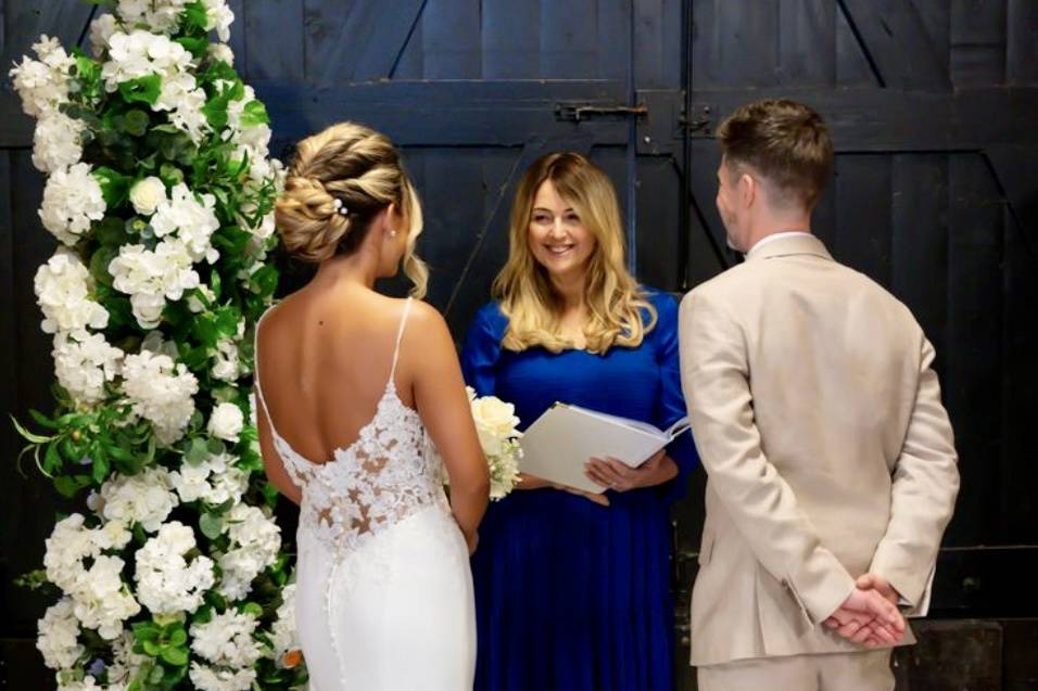 Barn wedding beauty