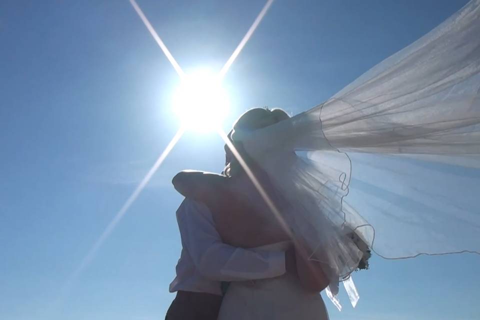 Newlyweds in the wind