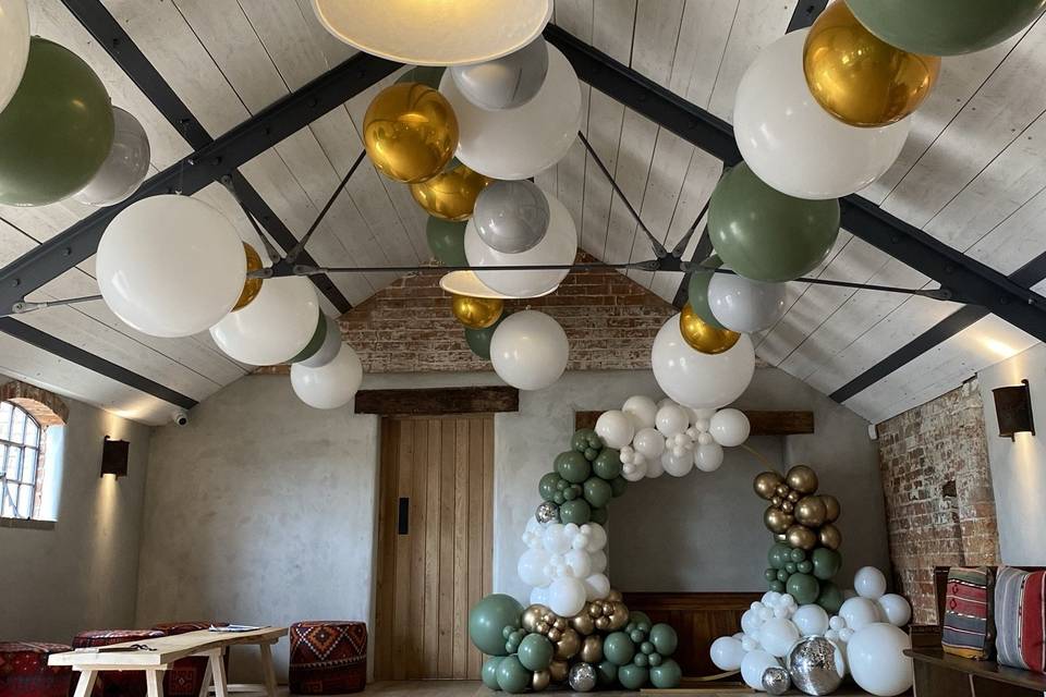 Ceiling balloons and hoop