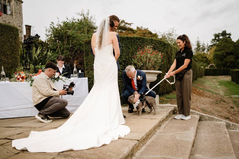 Mr & Mrs Barrett ceremony