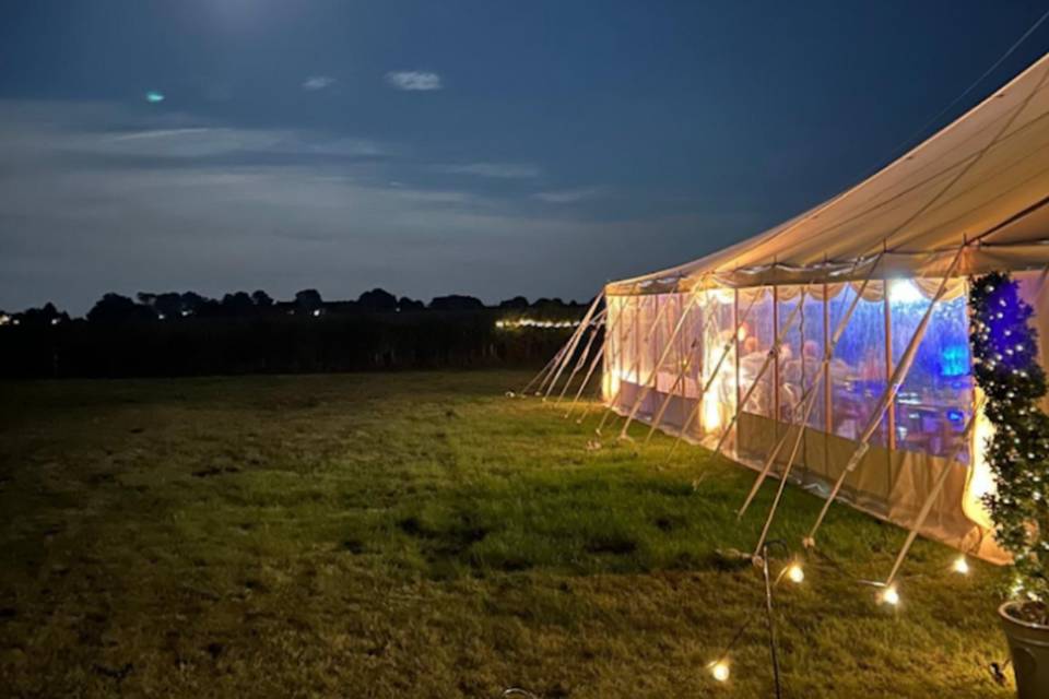 Traditional Marquee Full Moon