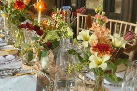 Bud Vase Table Displays