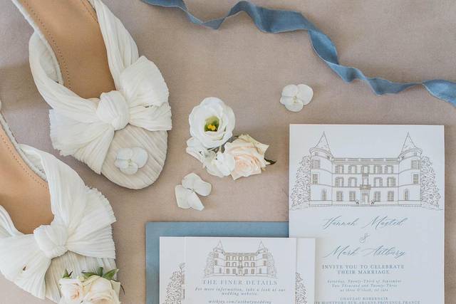 Harris and Bloom - Bespoke wedding stationery and floral design