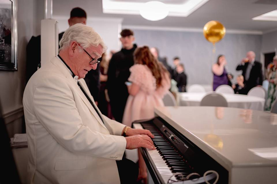 Dean Park Wedding Kirkcaldy