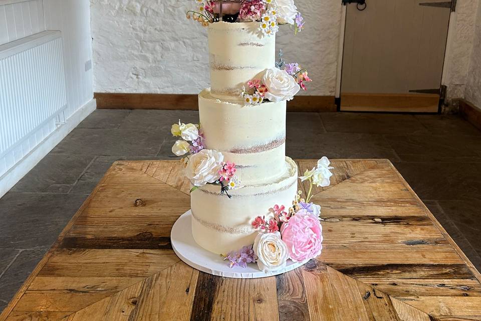 Semi-Naked with Vibrant floral