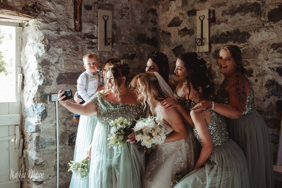 Wedding party selfies