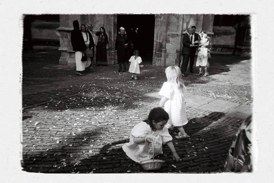 Collecting confetti
