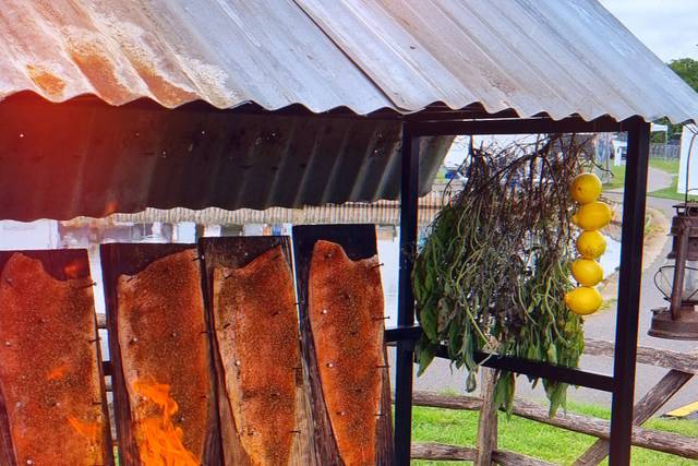 Flammlachs over woodfire