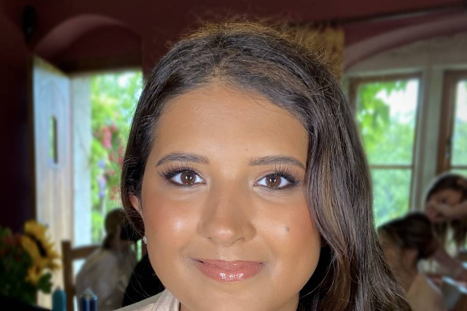 Dewy Bridesmaid glam