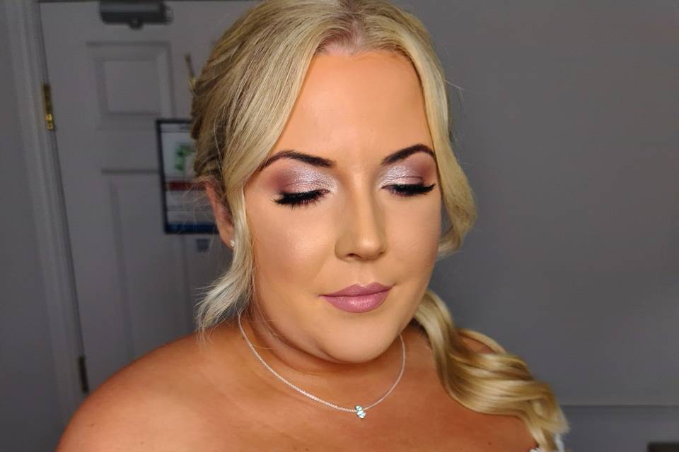 Bridal makeup by Ayham