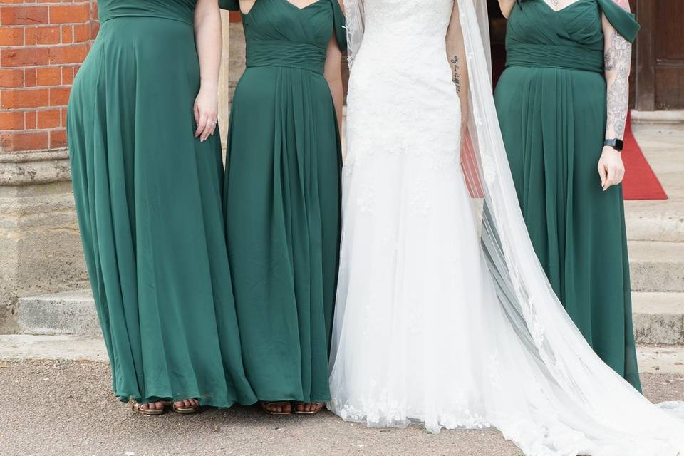 Amy and her bridesmaids