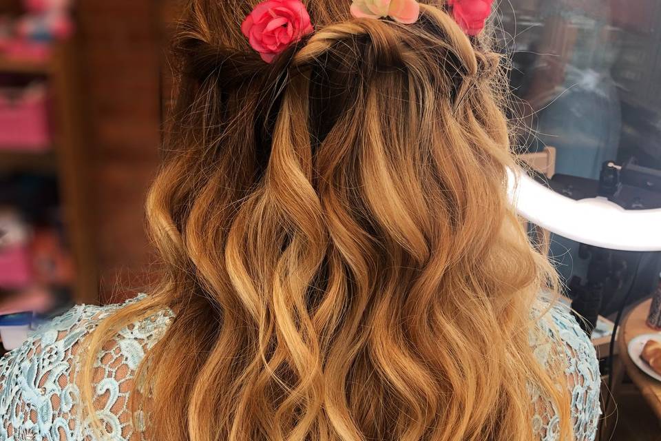 Bridesmaids Elegant soft Hair