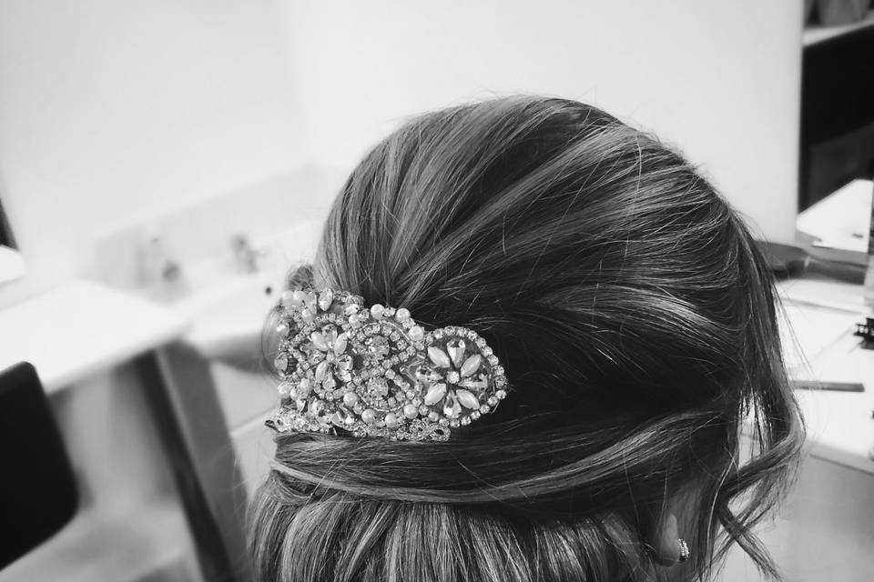 Elegant bridal hair
