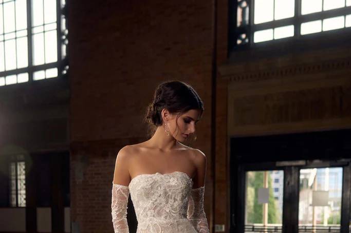 Atelier Wu Wedding Dress