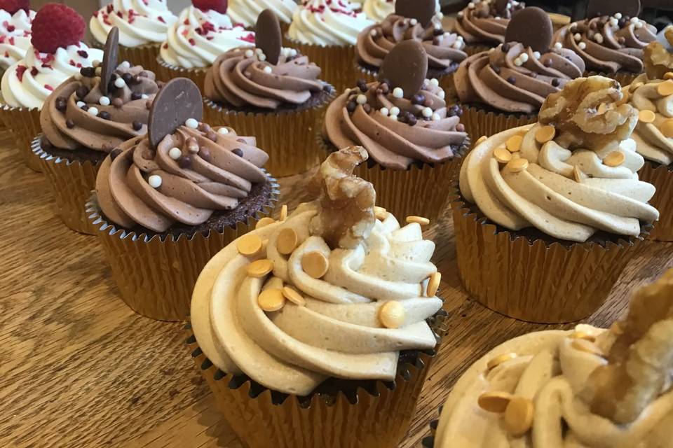Favour cupcakes (example)