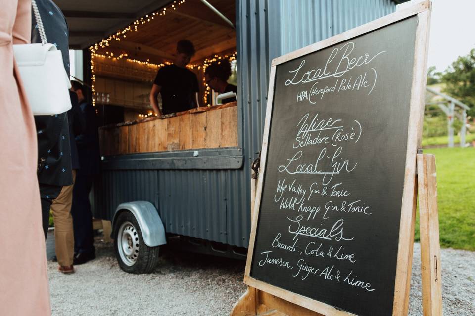 The trailer bar.