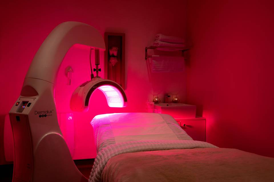 Dermalux LED Phototherapy