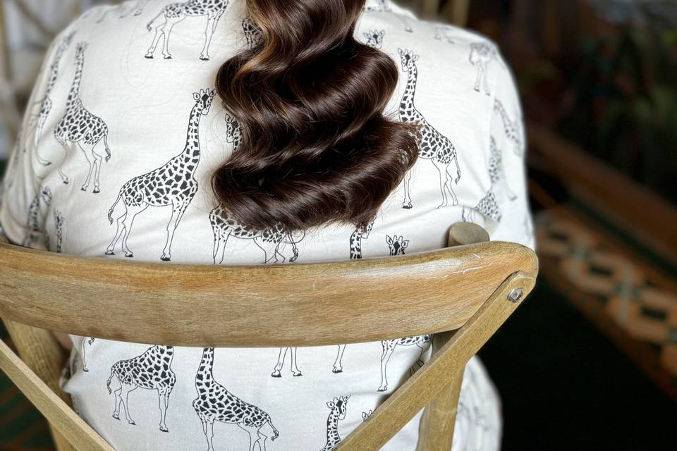 Bridesmaid glam pony