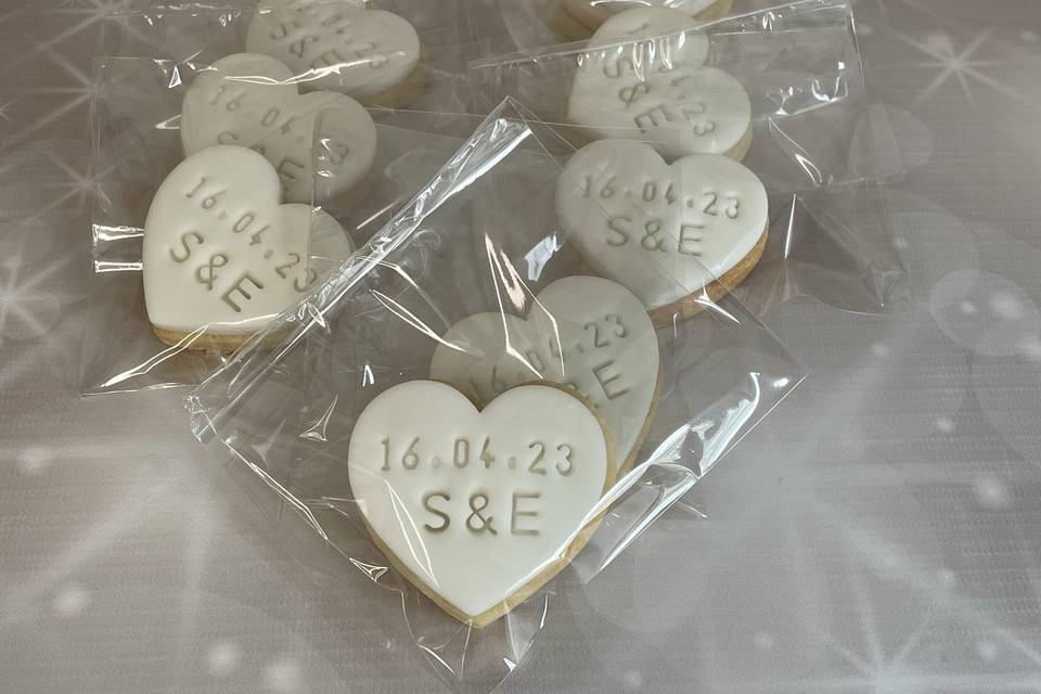 Wedding favour hearts