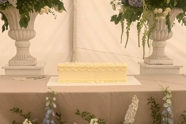 Long Piped with Petals