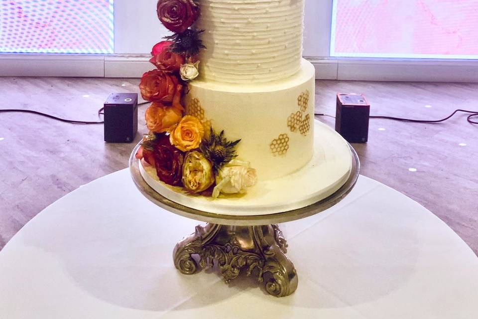 Buttercream Cascade