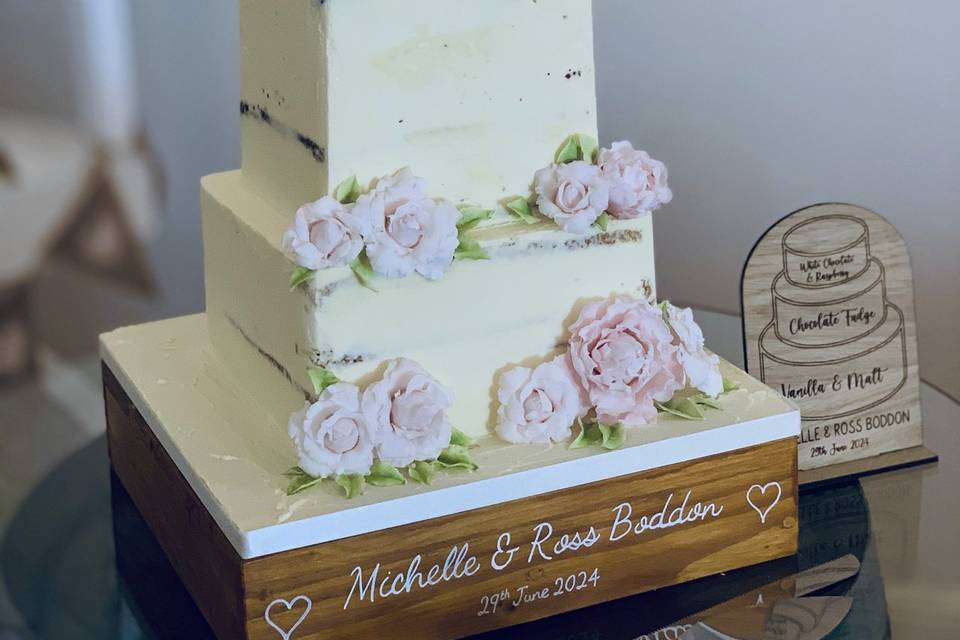 Square with Sugar Flowers